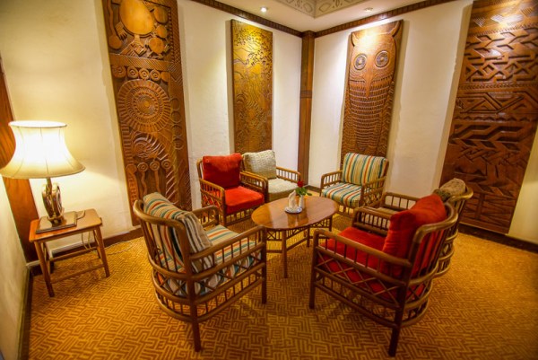 wood carvings Bambara Lounge, Nairobi Serena Hotel Architectural, Cultural and Conservation Tour