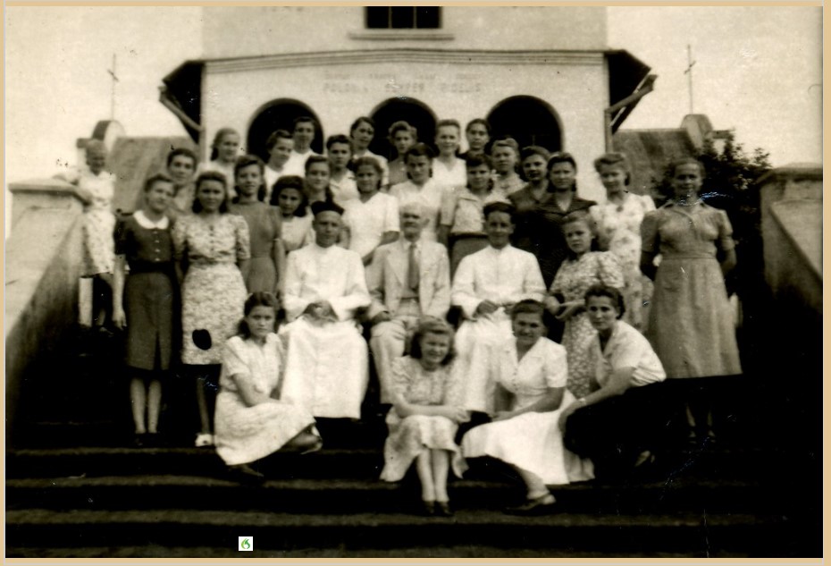 Church Choir, Nyabyeya, Masindi. Uganda. Genowefa Franczyk Matkowski