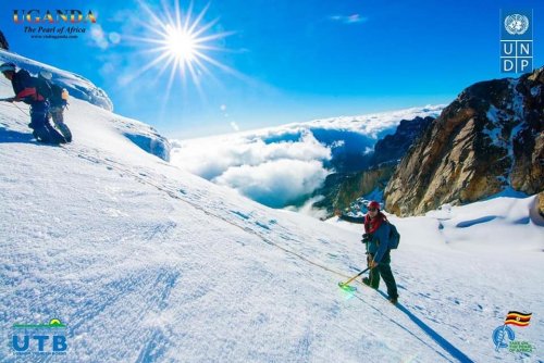 Hiking the snow-capped glacier. Mount Rwenzori Uganda. PHOTO UNDP, UTB