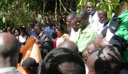 The muzungu attends a Muganda funeral