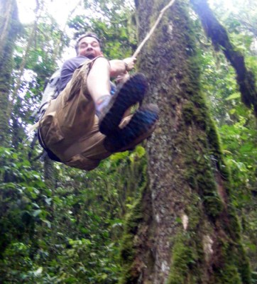 Nkuringo walking Safari Bwindi Uganda