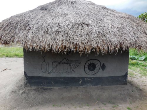 thatched hut. Oraba border, West Nile