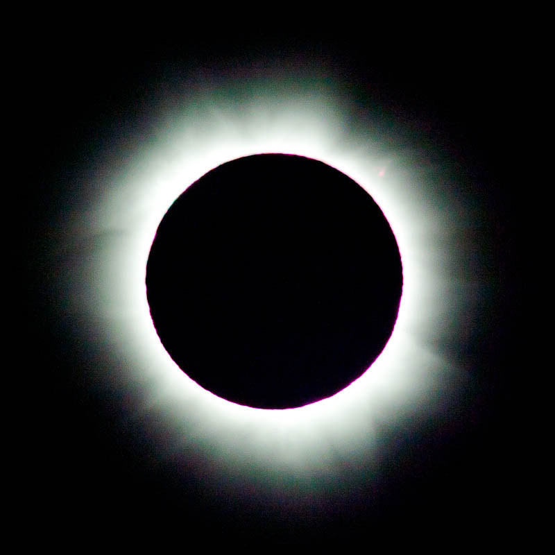 Total solar eclipses 2013 close-up