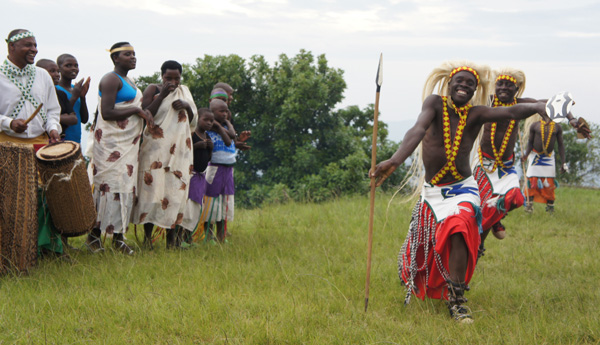 traditional dancing Rwanda Intore